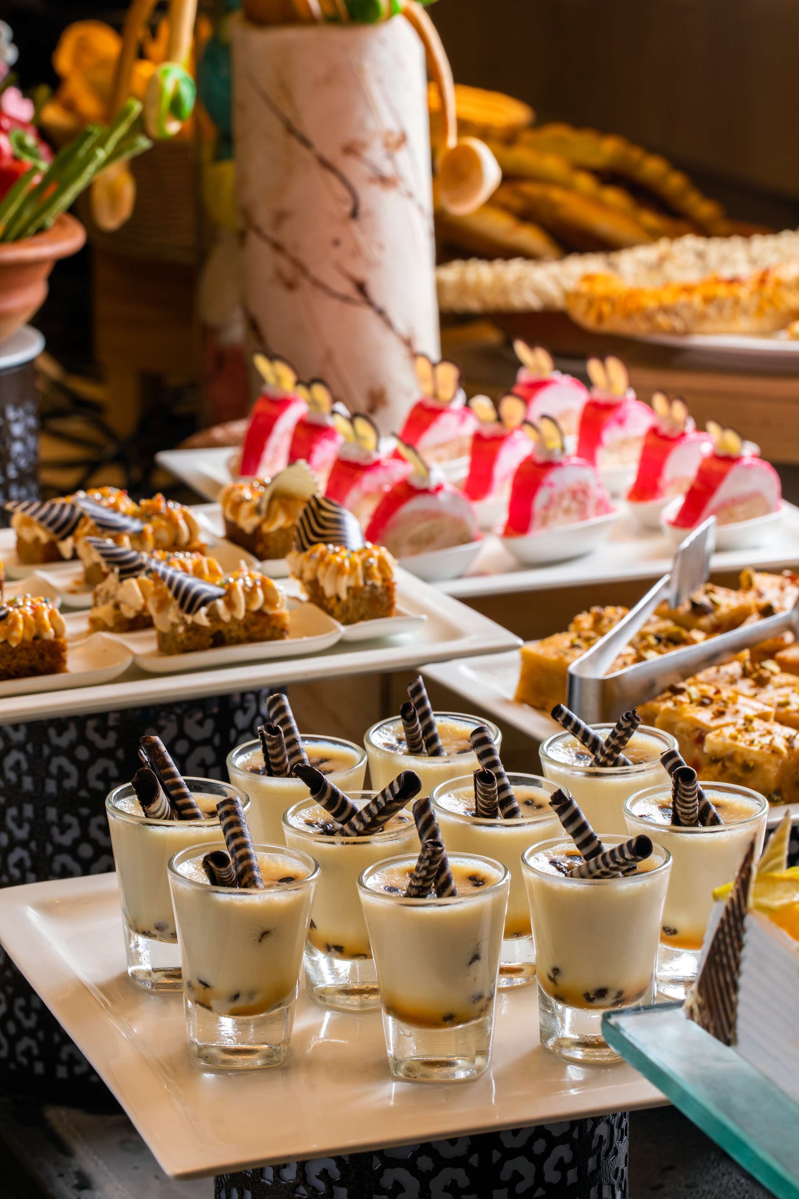 Daily buffet breakfast for a fee