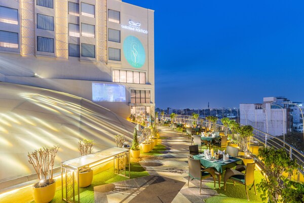Nirvana Sarovar Portico Gorakhpur - Gorakhpur