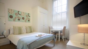 Studio, 1 Double Bed, Non Smoking - Kensington Gardens (London)