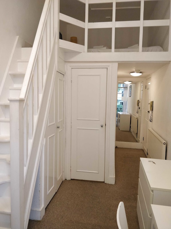 Iron/ironing board, free WiFi, bed sheets - Kensington Gardens (London)