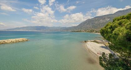 Nikos Panagiotareas House