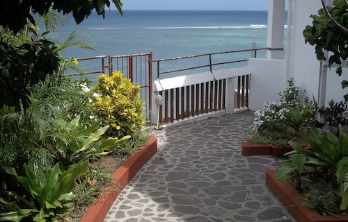 Le Recif Guest House