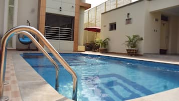 Outdoor pool, pool umbrellas