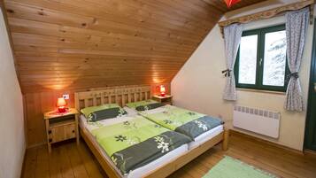 Cottage, pemandangan gunung | Wi-Fi gratis dan seprai linen