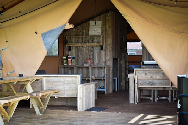 Restauration extérieure