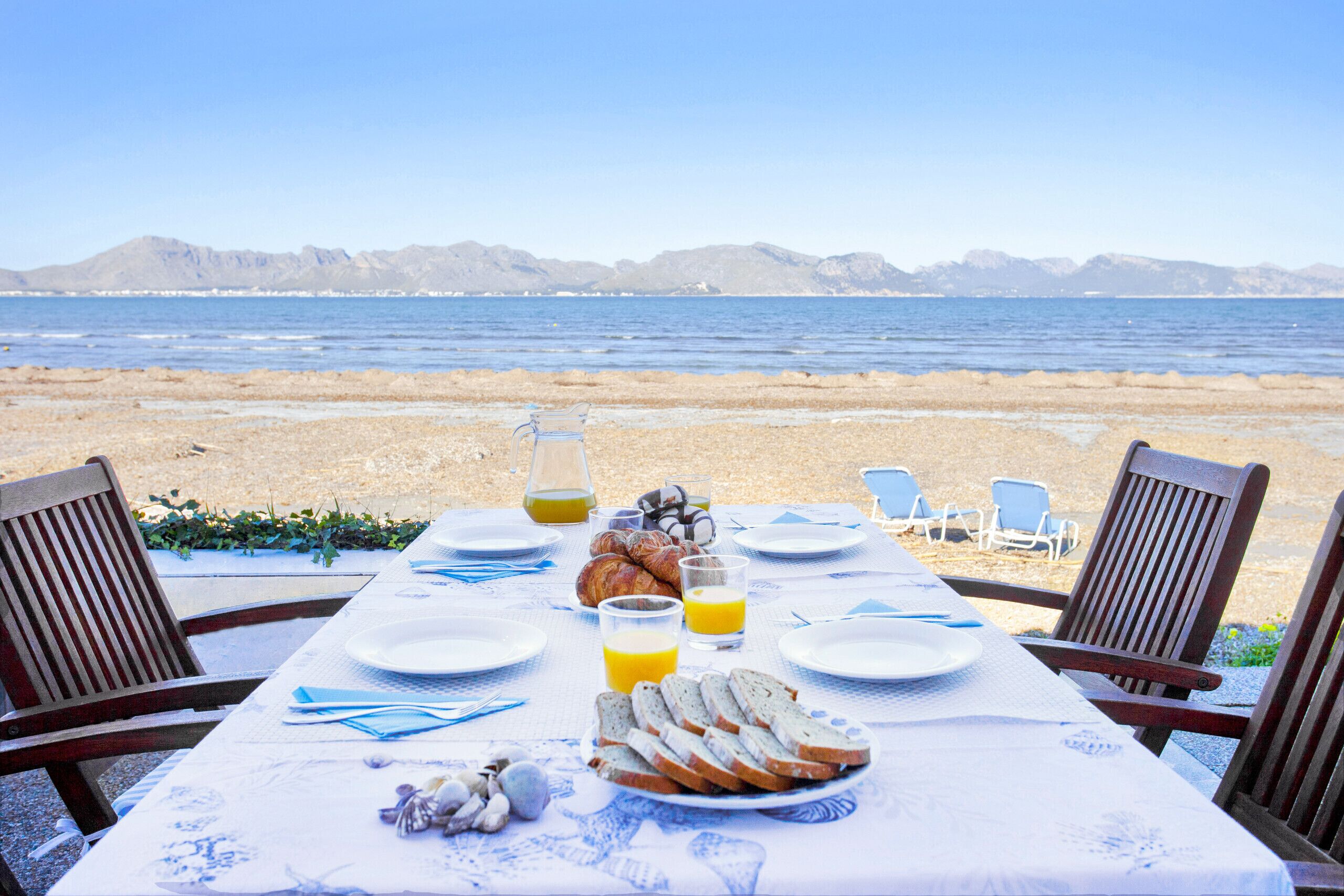 تناول الطعام بالخارج