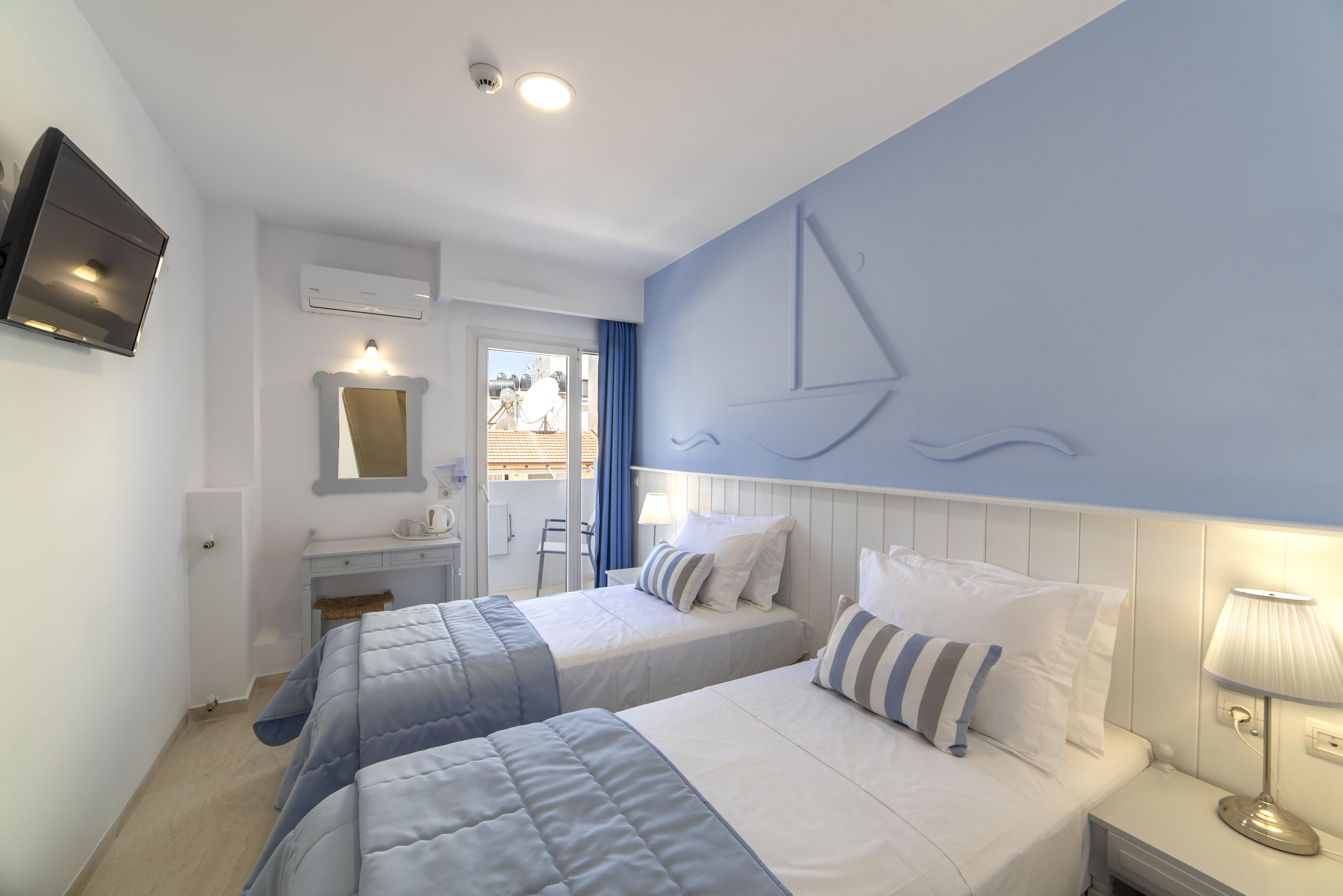 Photo - Naiades Marina Hotel