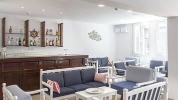 Bar (in der Unterkunft)