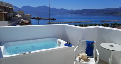 Naiades Marina Hotel