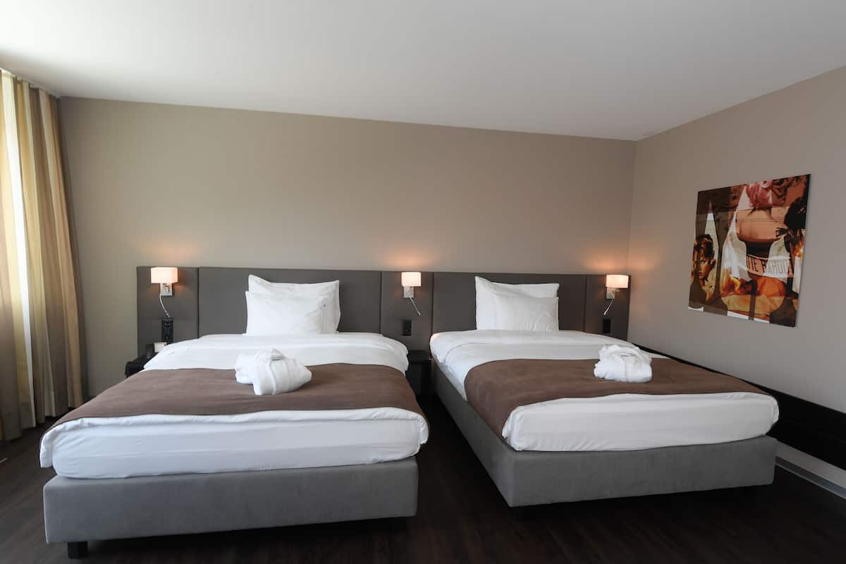 family twin room, 2 queen beds, non smoking | 1 bedroom, hypo-allergenic bedding, down duvets, minibar