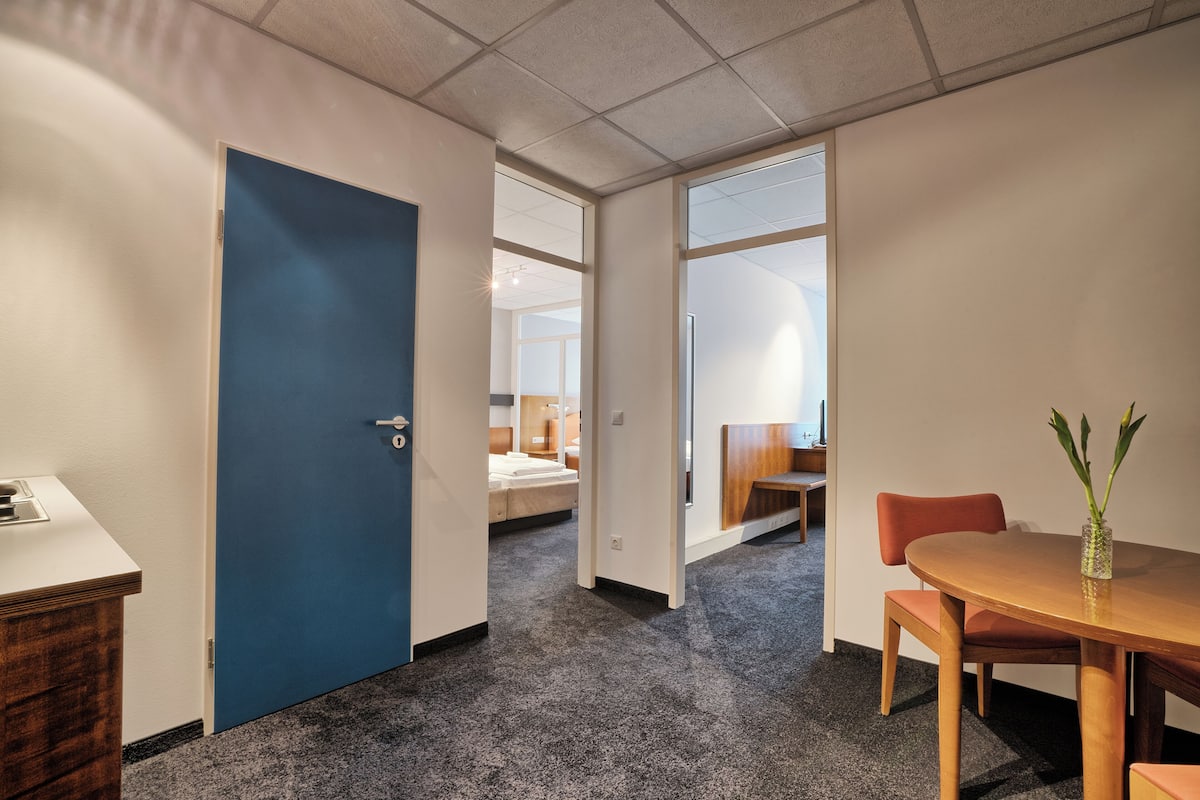 Individually furnished, desk, blackout curtains, soundproofing