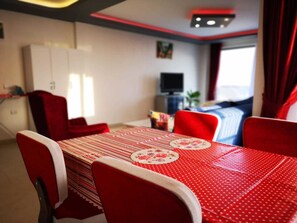 Traditional Apartment, 1 Katil Ratu (Queen), Non Smoking, Sea View | Ruang tamu
