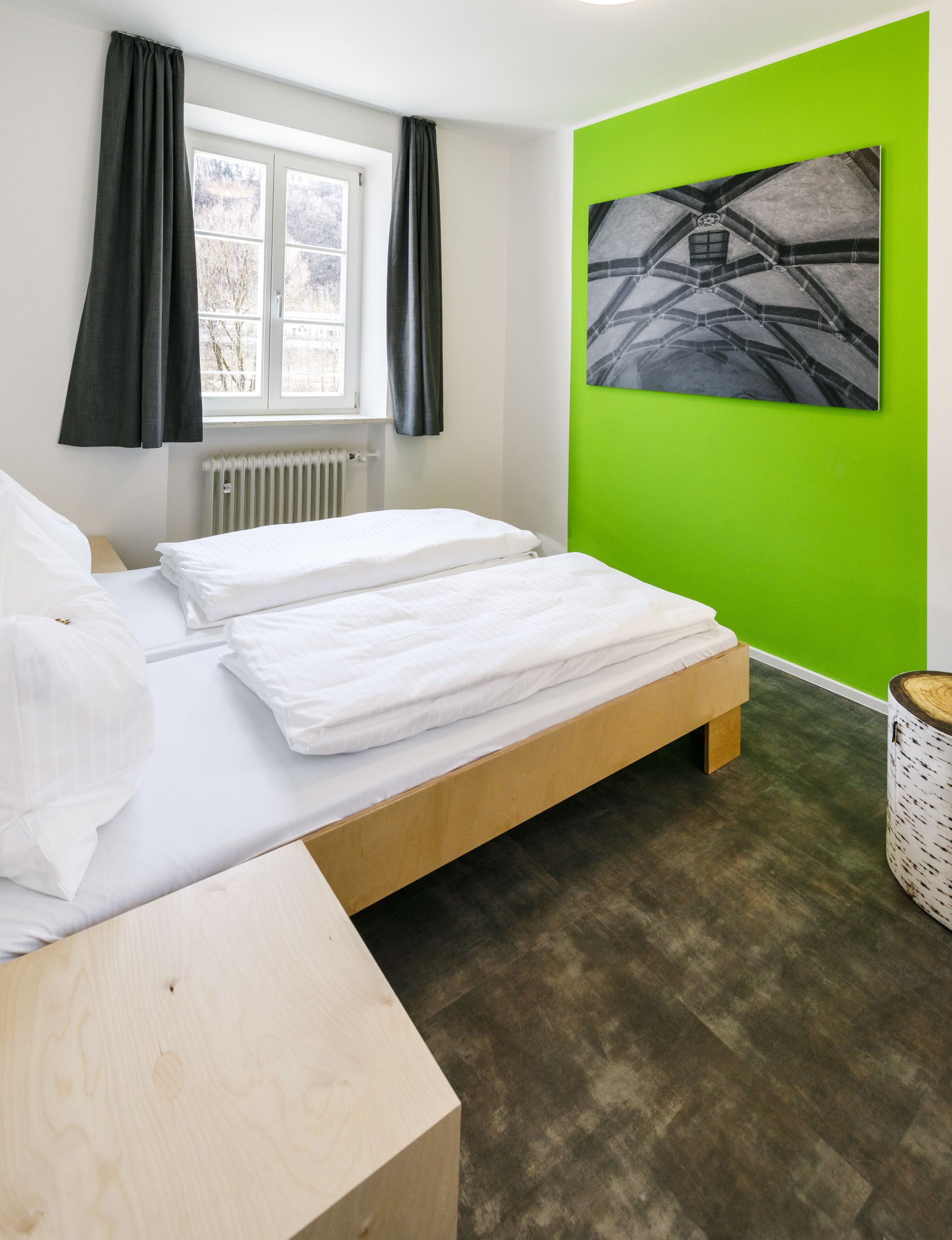 Seprai linen dan dapat diakses tamu berkursi roda