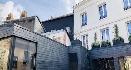 Architect house in the heart of Honfleur with SPA