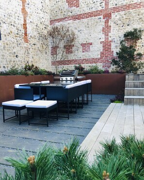 Outdoor dining - Architect house in the heart of Honfleur with SPA (Honfleur)