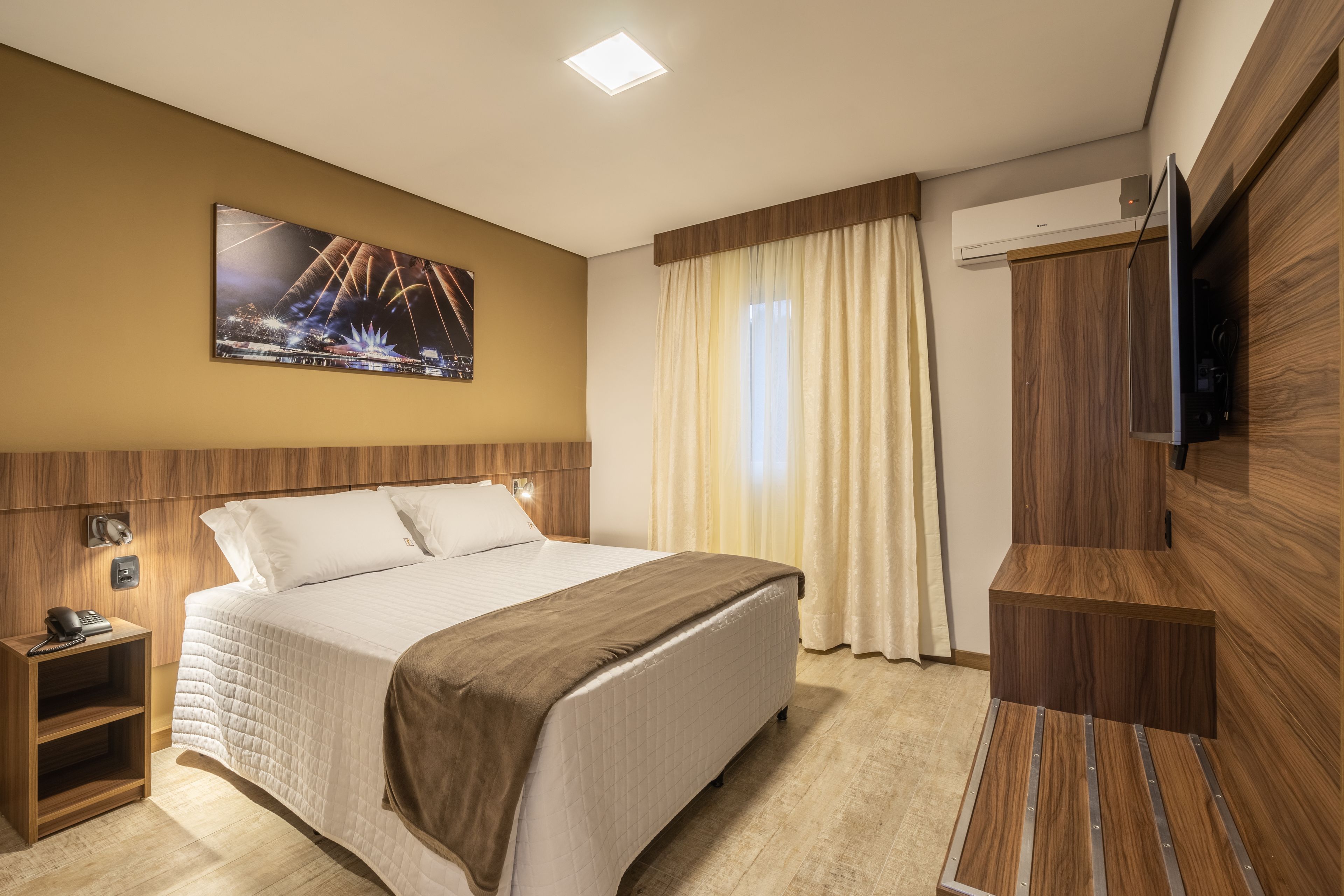 Foto - Hotel Fioreze Primo - 800m da Rua Coberta