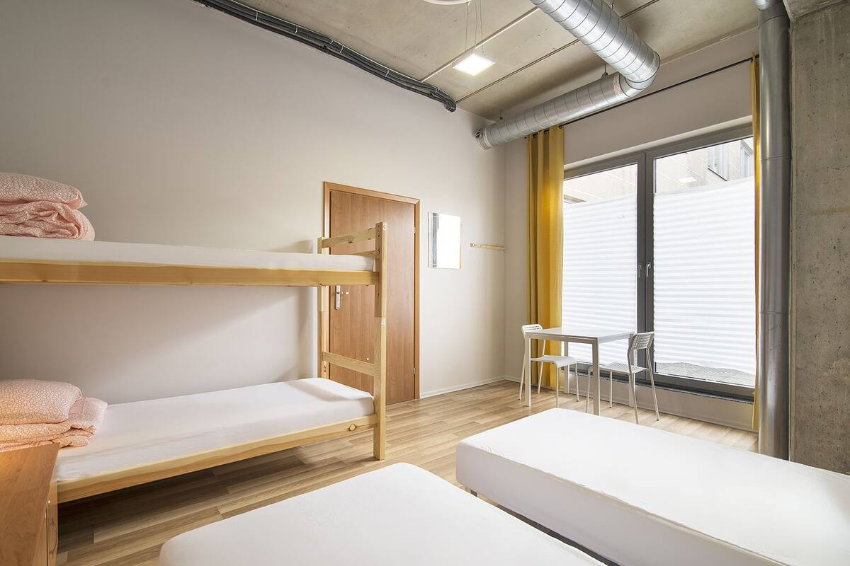 Zimmer (Nr 21) | Kostenloses WLAN, Bettwäsche