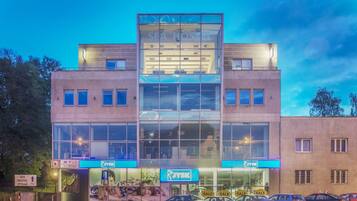 Mặt tiền nơi lưu trú