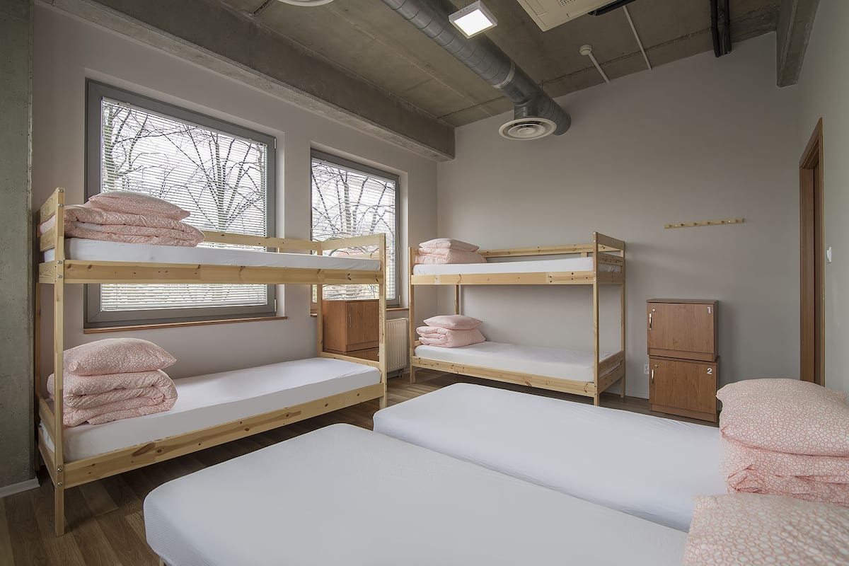 Quarto (Nr 26) | Wi-Fi de cortesia, roupa de cama