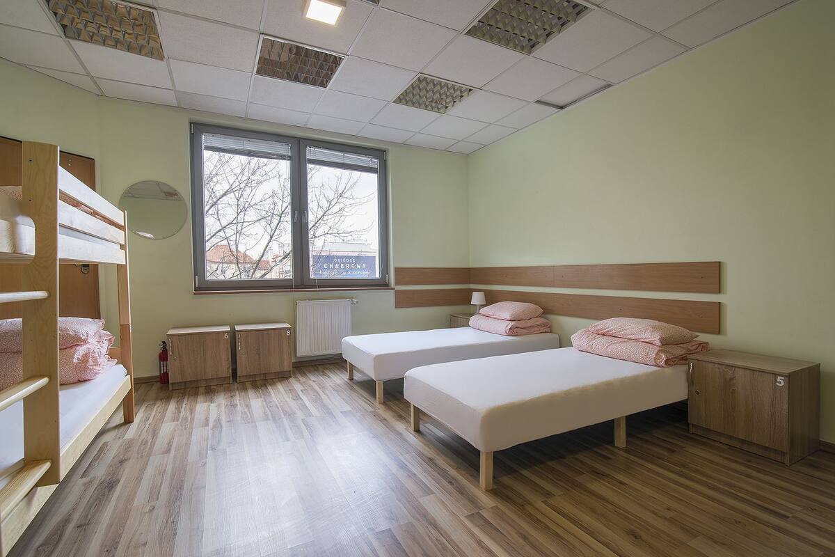 Quarto (Nr 7) | Wi-Fi de cortesia, roupa de cama