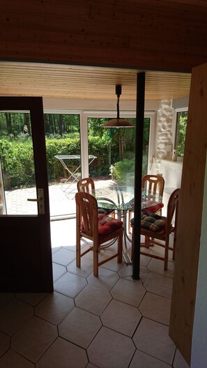 House (incl. 110 EUR cleaning fee) | In-room dining - Finnhütte Canow (Wustrow)