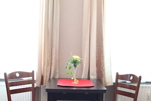 1 bedroom, desk, cribs/infant beds, free WiFi - Apartment Piccolo (Rostock)
