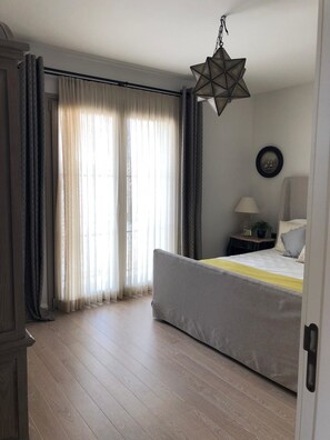 Villa | 3 slaapkamers, een bureau, een strijkplank/strijkijzer, gratis wifi