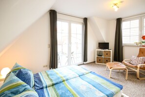 디자인 아파트, 침실 1개 (incl. 60 EUR cleaning fee) | 책상, 방음 설비, 유아용 침대