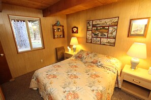 Family Cabin, 3 Bedrooms (3 Bedrooms) | 3 bedrooms, WiFi (free), individually decorated, individually furnished - Meadow View (Yosemite National Park)