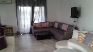 Unclassified image, 2 of 9, button - Villa RAJ (Allyene)