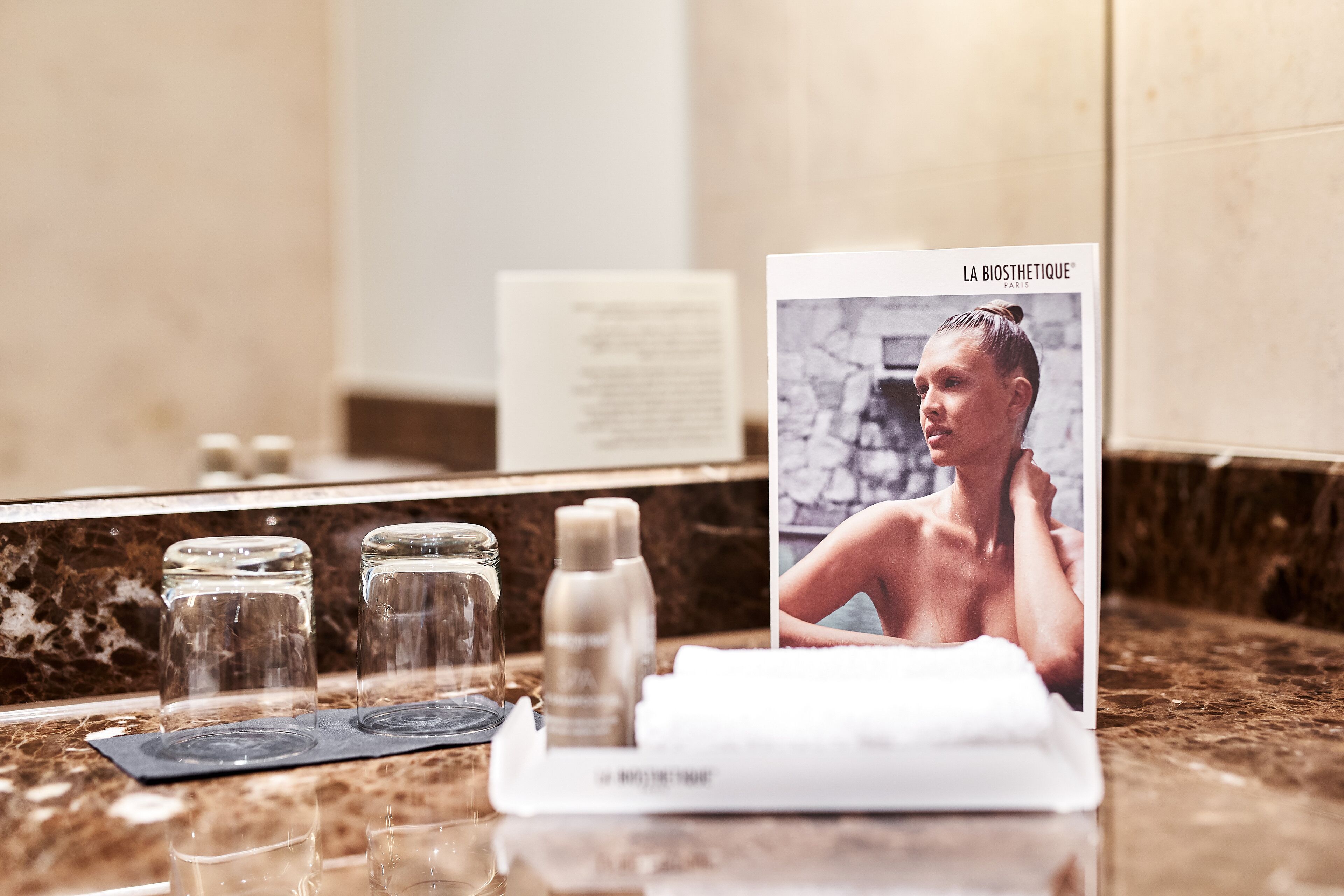 standard room, 1 double bed | 1 bedroom, hypo-allergenic bedding, minibar, in-room safe