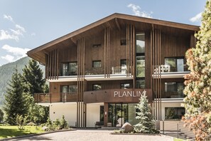 Interior entrance - Boutique Hotel Planlim (Ortisei)