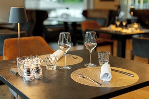 Dinner served  - Boutique Hotel Planlim (Ortisei)
