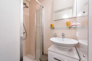 Apartamento (Apollo) | Baño | Ducha