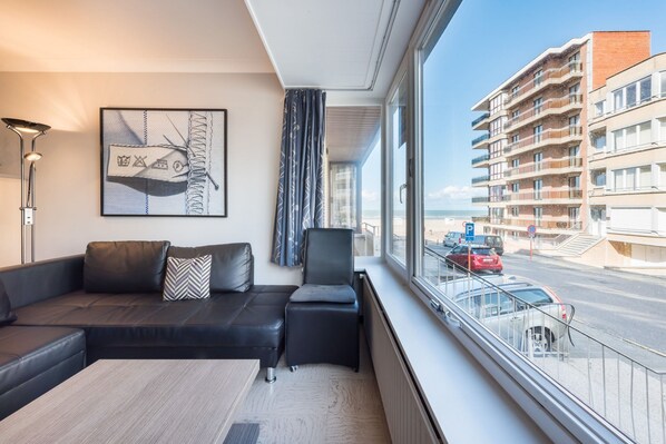 Apartment (Apollo) | Living area