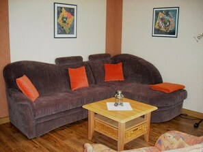 家庭公寓, 多张床, 阳台 (incl. 30 EUR Cleaning Fee) | 防过敏的被褥、特色家居、笔记本电脑工作区、免费 WiFi