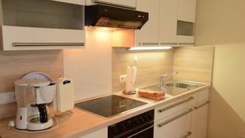 Macchina per tè/caffè, bollitore elettrico, tostapane, seggiolone