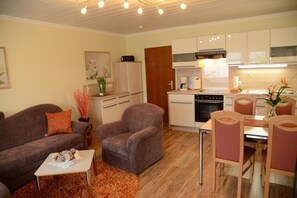 经济公寓 (incl. 30 EUR Cleaning Fee) | 私人厨房 | 高脚椅