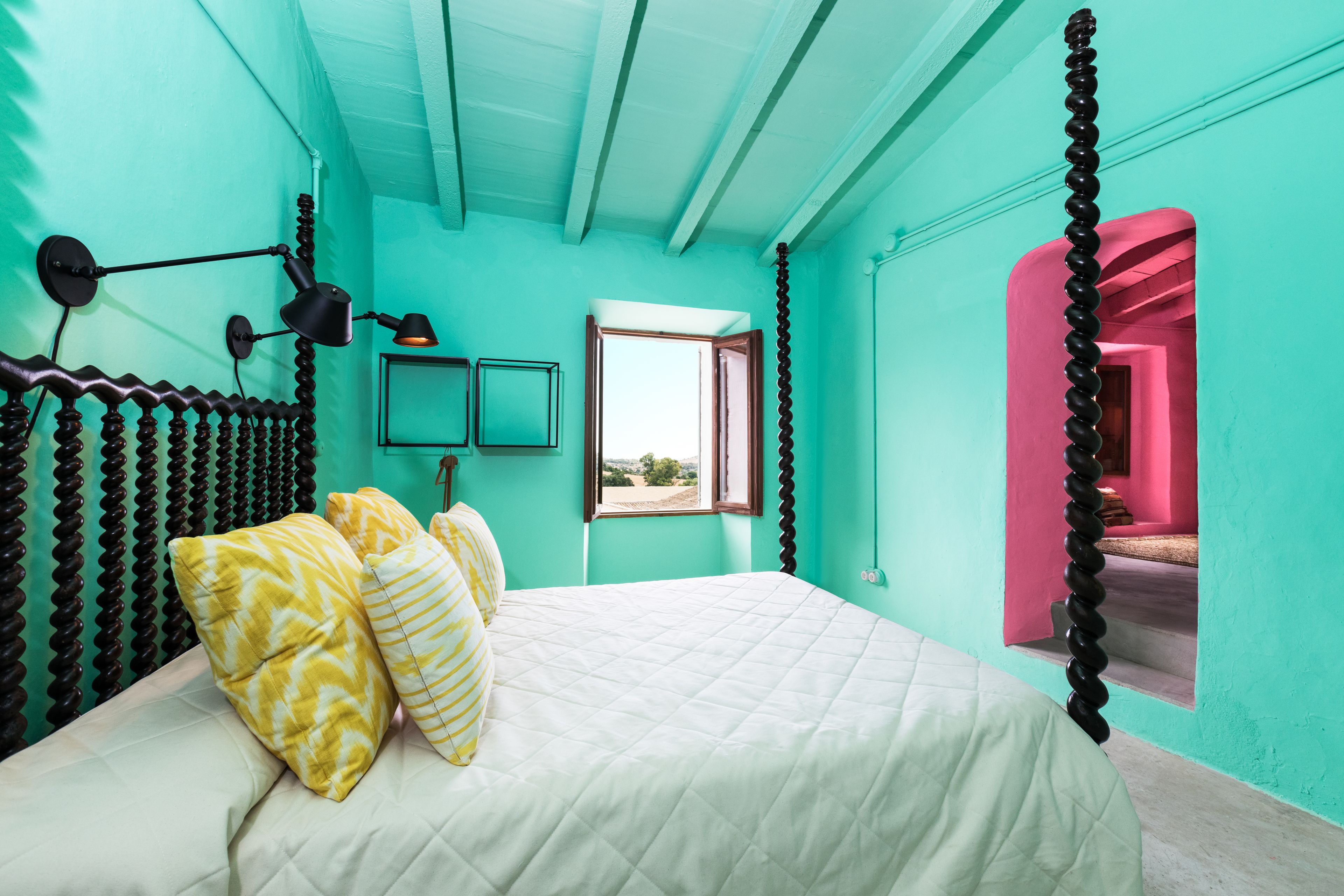 Wi-Fi ฟรี, ผ้าปูที่นอน