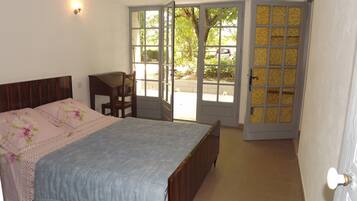 Double Room, 1 Double Bed, Terrace | 1 bedroom, iron/ironing board, free cots/infant beds, free WiFi