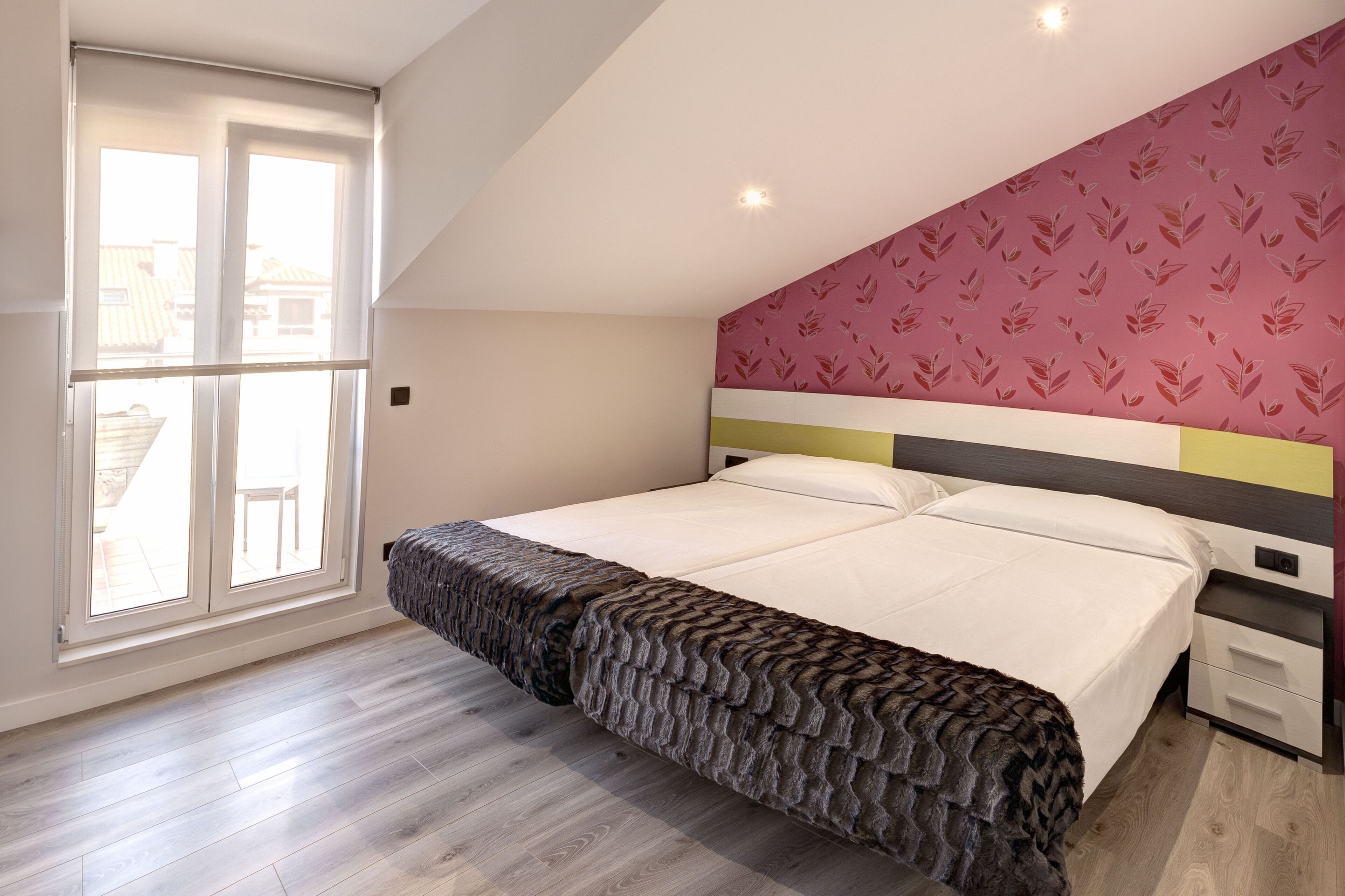 laptop workspace, soundproofing, cots/infant beds, free wifi