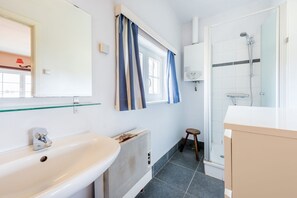 Shower - Josy (Koksijde)