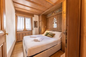 3 Schlafzimmer, Bügeleisen/Bügelbrett, kostenloses WLAN, Bettwäsche