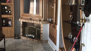Vila, 3 quartos | Área de estar | TV de plasma