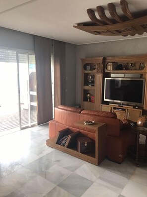 Living area - Villa YSF (Allyene)