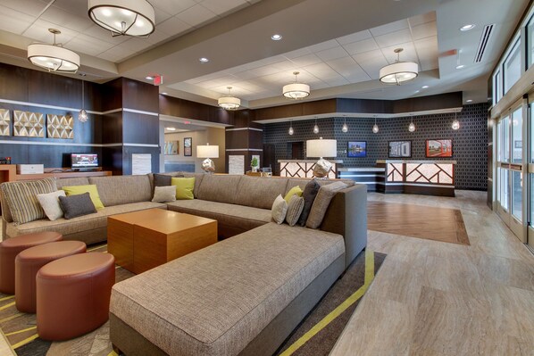 Lobby - Drury Inn & Suites Columbus Polaris (Columbus)