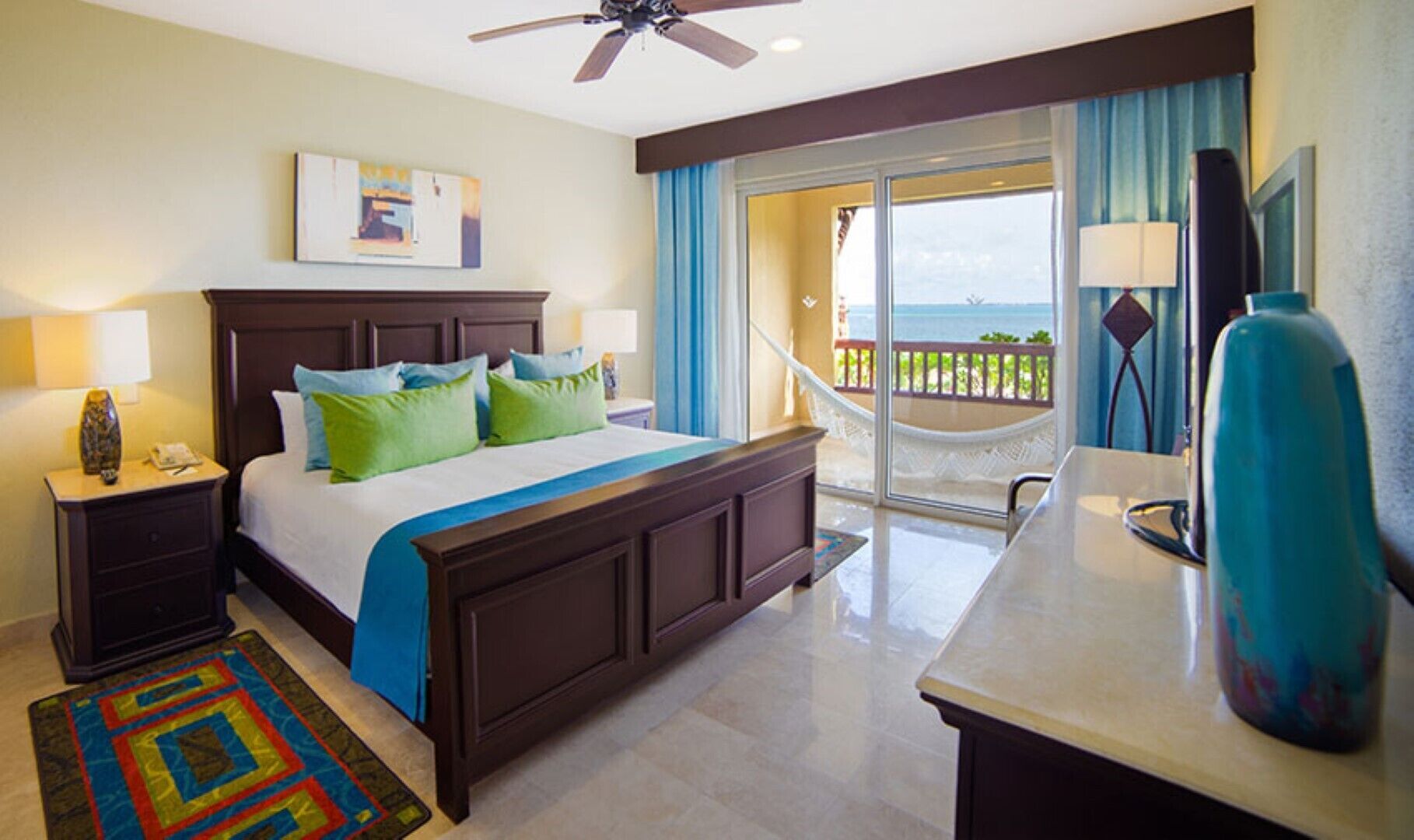 Cancun Villa Del Palmar one bedroom luxury for the whole family.