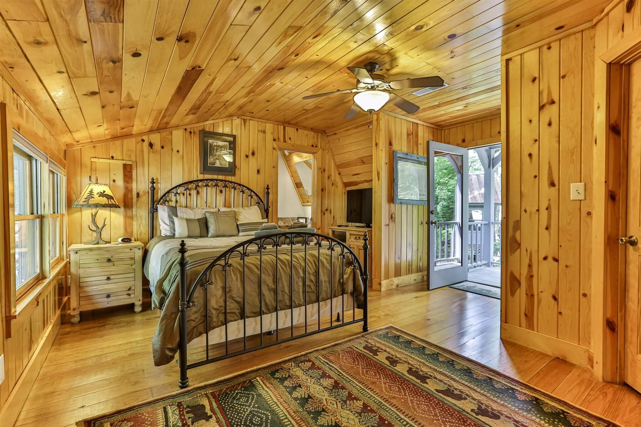 2 habitaciones, tabla de planchar con plancha y wifi gratis 