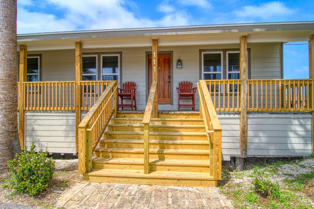 Brand new cottage nestled right in the heart of the flats!