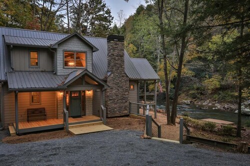 River Rock Retreat | Ellijay, GA